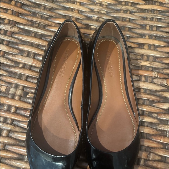 COACH VIVIANA BEADCHAIN BLACK
LEATHER SKIMMER FLATS IN SIZE 8.5 - Picture 7 of 13